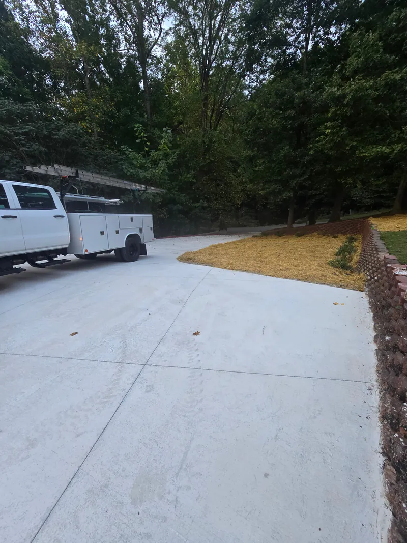 Driveway edge and grading